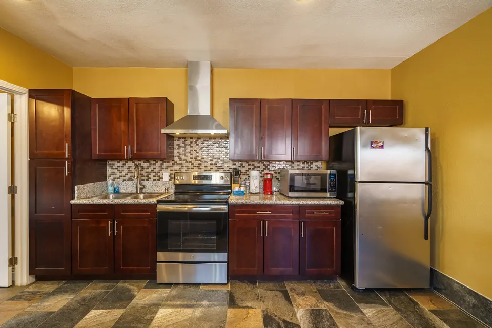 Casita kitchen with full-size appliances